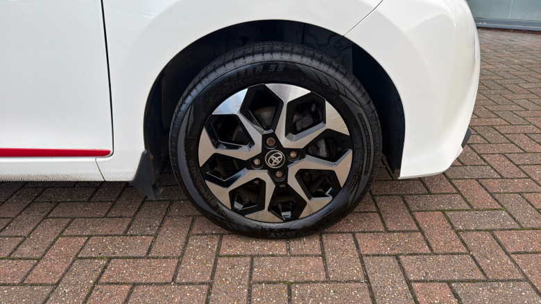 Toyota Aygo 1.0 VVT-i X-Trend 5dr Petrol Hatchback